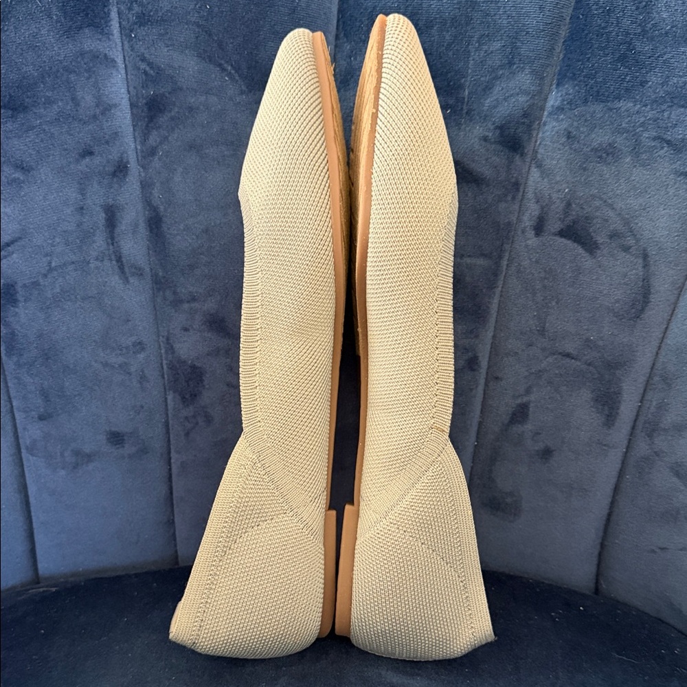 Cynthia Rowley Pale Gray Blue Pointed-Toe Knit Flats Size 9 - Picture 4 of 7